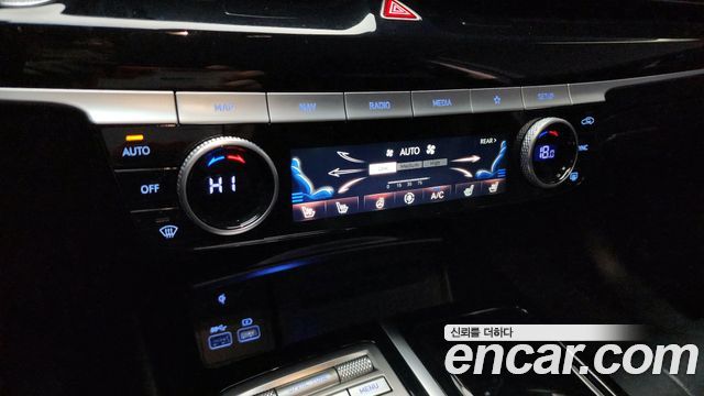 Genesis G80 (RG3) Gasoline 3.5 Turbo AWD 2022 — фото 17