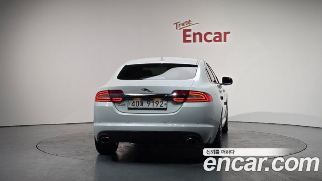 Jaguar XF 3.0D Luxury X250 2014 — фото 4