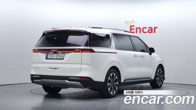 Kia Carnival (IV) Diesel 9-Seater Signature 2023 — фото 2