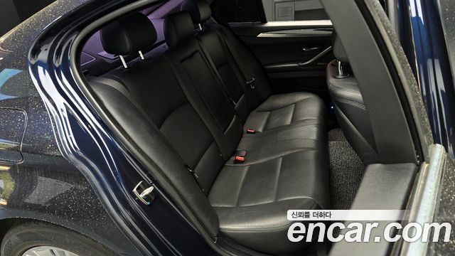BMW 5 Series (F10) 520d xDrive 2015 — фото 12