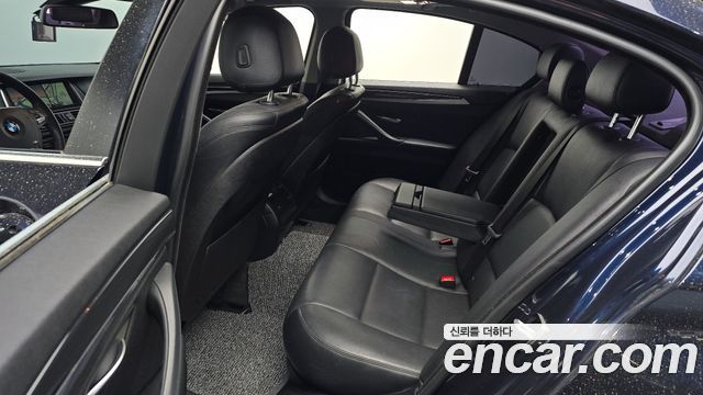 BMW 5 Series (F10) 520d xDrive 2015 — фото 26
