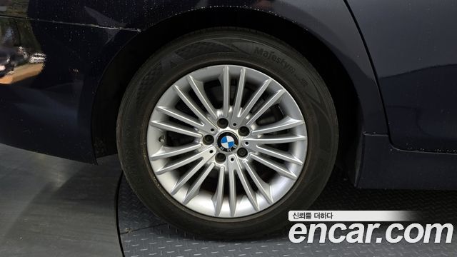 BMW 5 Series (F10) 520d xDrive 2015 — фото 30
