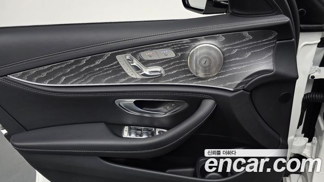 Mercedes-Benz E-Class (W213) E350 4MATIC AMG Line 2022 — фото 18