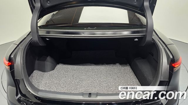 Toyota Crown Crossover 2.5 4WD Hybrid 2024 — фото 20