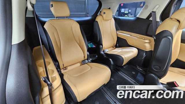Kia Carnival (IV) Diesel 9-Seater Prestige 2023 — фото 13