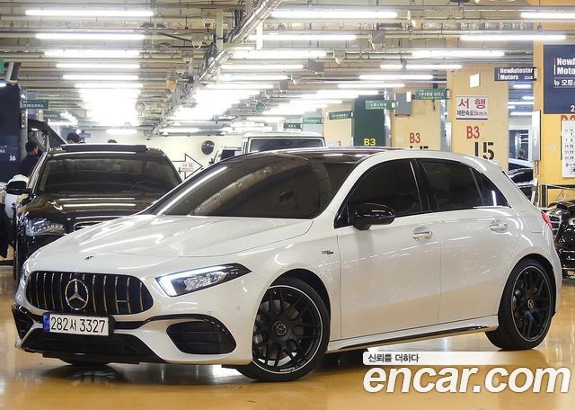 Mercedes-Benz A-Class (W177) AMG A45 4MAITC+ Hatchback