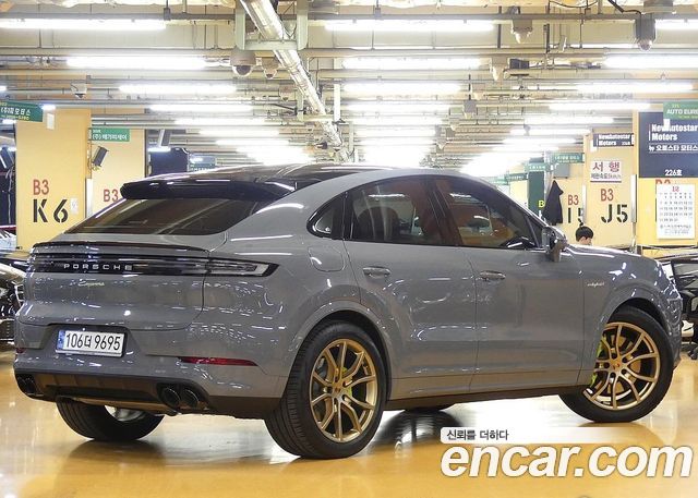 Porsche Cayenne (PO536) 3.0 E-Hybrid Coupe 2024 — фото 2