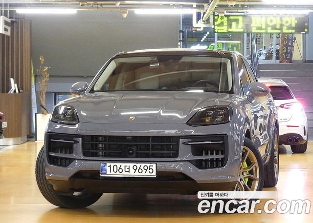 Porsche Cayenne (PO536) 3.0 E-Hybrid Coupe 2024 — фото 3