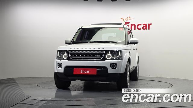 Land Rover Discovery 4 3.0 SDV6 SE 2015 — фото 3