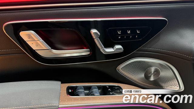 Mercedes-Benz EQS SUV (X296) EQS450 4MATIC 2025 — фото 7