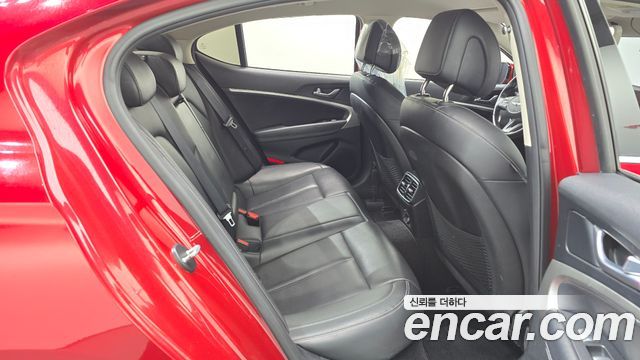 Genesis G70 Gasoline 2.0T 4WD 2022 — фото 12