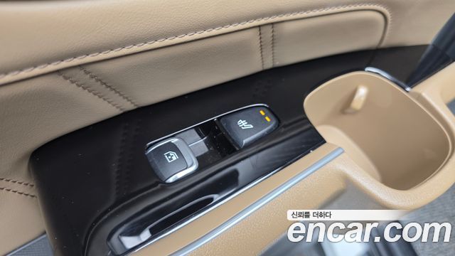 Kia Sorento (IV) HEV 1.6 2WD Signature 2024 — фото 18