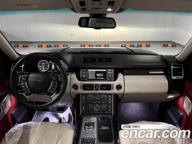Land Rover Range Rover 4.4 TDV8 Vogue 2011 — фото 7