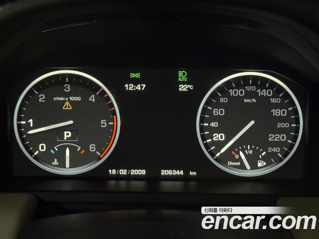 Land Rover Range Rover 4.4 TDV8 Vogue 2011 — фото 8