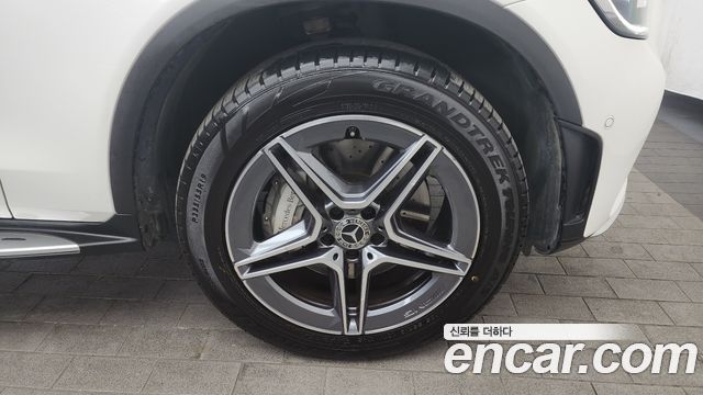 Mercedes-Benz GLC-Class (X253) GLC300e 4MATIC 2022 — фото 5