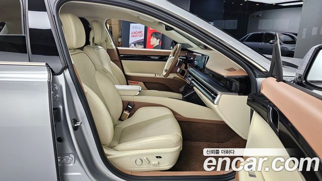 Hyundai Grandeur (GN7) 2,5 Gasoline 2WD Calligraphy 2023 — фото 12