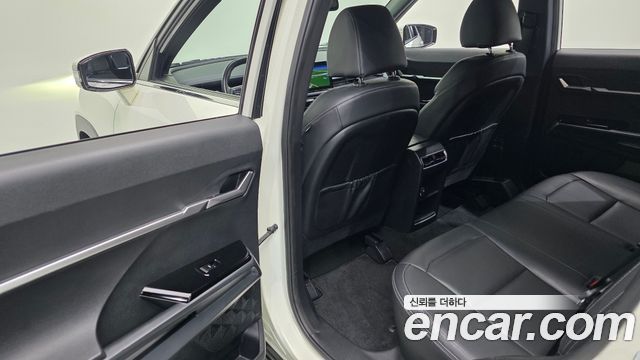 KG Mobility (SsangYong) Torres Gasoline 1.5 2WD T5 2023 — фото 18