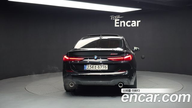 BMW 2 Series Gran Coupe (F44) 220i M Sports 2023 — фото 4