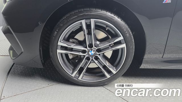 BMW 2 Series Gran Coupe (F44) 220i M Sports 2023 — фото 5