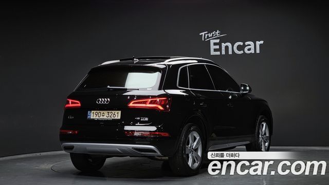 Audi Q5 (FY) 45 TFSI Quattro Premium 2020 — фото 2