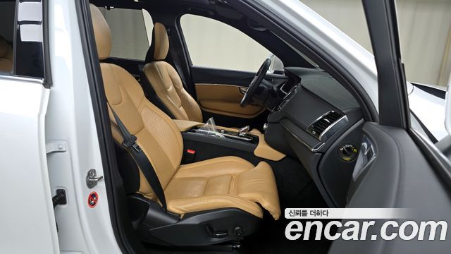 Volvo XC90 (II) B6 Ultimate Bright 2023 — фото 10
