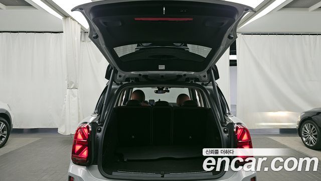 MINI Cooper SD Countryman ALL4 2nd 2021 — фото 20