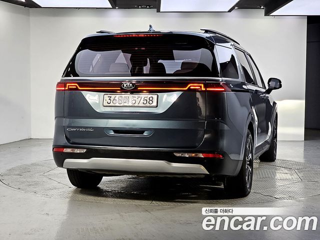 Kia Carnival (IV) Diesel 9-Seater Prestige 2021 — фото 3