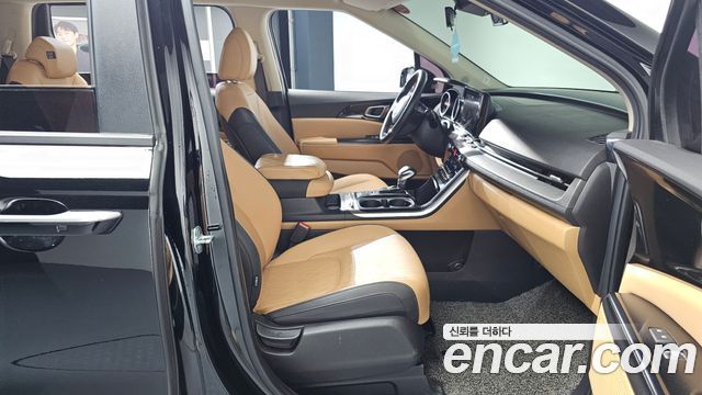 Kia Carnival (IV) Diesel 9-Seater Prestige 2023 — фото 11