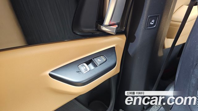 Kia Carnival (IV) Diesel 9-Seater Prestige 2023 — фото 18