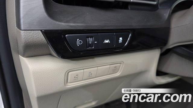 Kia Carnival (IV) Diesel 9-Seater Prestige 2021 — фото 12
