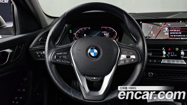 BMW 1 Series (F40) 120i Sports 2024 — фото 13