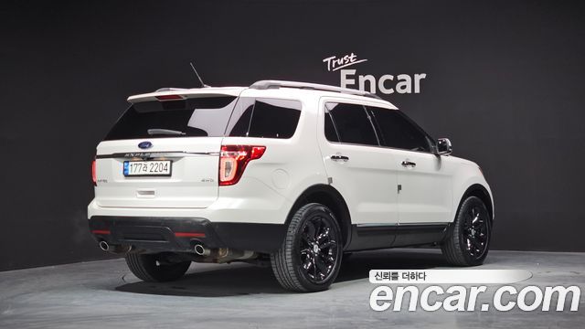 Ford Explorer 3.5 Limited 4WD 5th 2015 — фото 2
