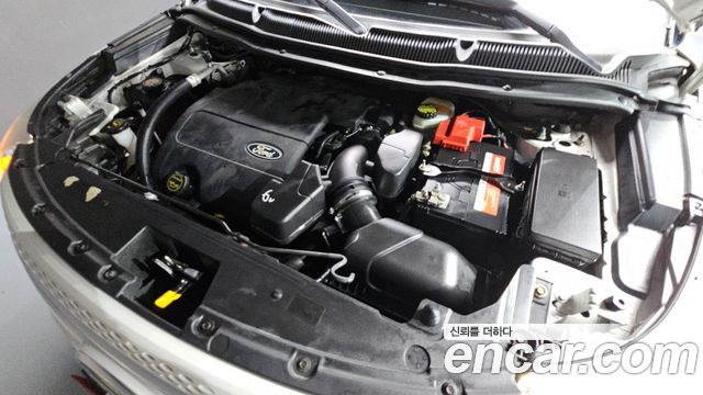 Ford Explorer 3.5 Limited 4WD 5th 2015 — фото 6