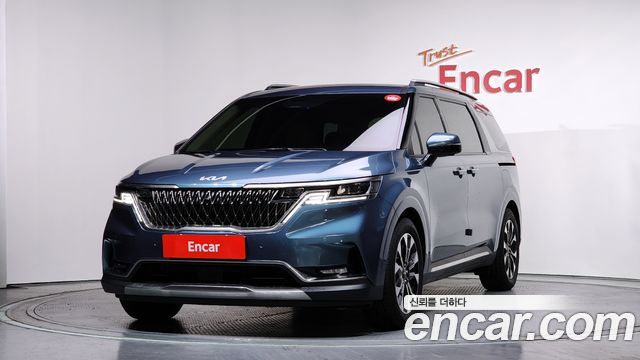 Kia Carnival (IV) Gasoline 9-Seater Signature 2023 — фото 1