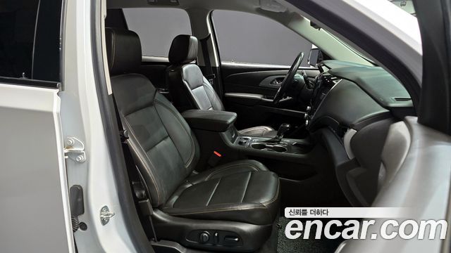 Chevrolet Traverse 3.6 AWD RS 2020 — фото 10