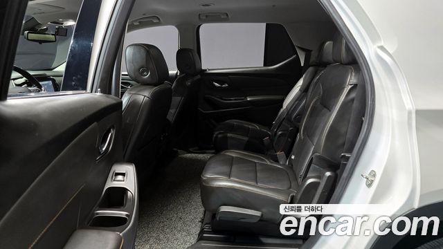 Chevrolet Traverse 3.6 AWD RS 2020 — фото 12
