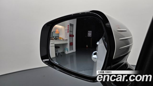 Kia Sorento (IV) HEV 1.6 2WD Gravity 2023 — фото 17