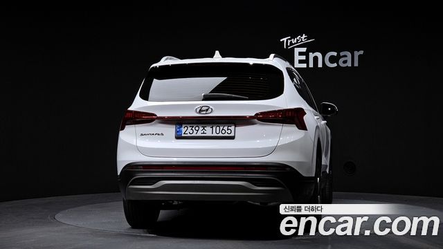 Hyundai Santa Fe Diesel 2.2 2WD Prestige 2021 — фото 4