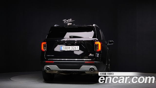 Ford Explorer (VI) 2.3 LimIted 4WD 2022 — фото 4