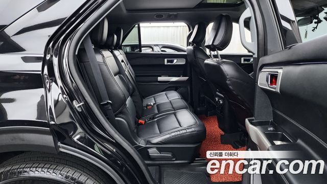 Ford Explorer (VI) 2.3 LimIted 4WD 2022 — фото 12