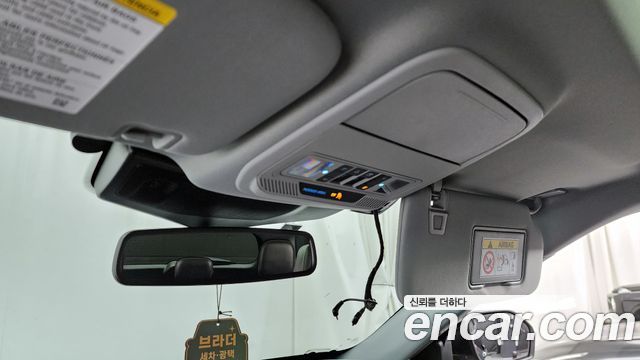 Ford Explorer (VI) 2.3 LimIted 4WD 2022 — фото 17