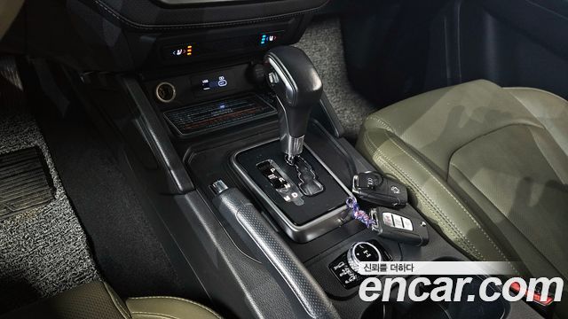 KG Mobility (SsangYong) Rexton Sports Khan Diesel 2.2 4WD Culman Noblesse 2024 — фото 9