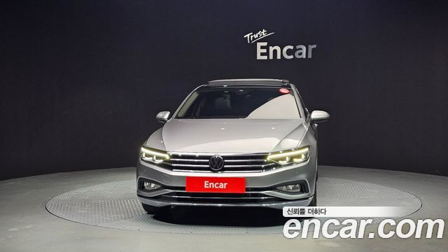 Volkswagen Passat GT (B8) 2.0 TDI Prestige 2022 — фото 3