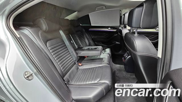 Volkswagen Passat GT (B8) 2.0 TDI Prestige 2022 — фото 19