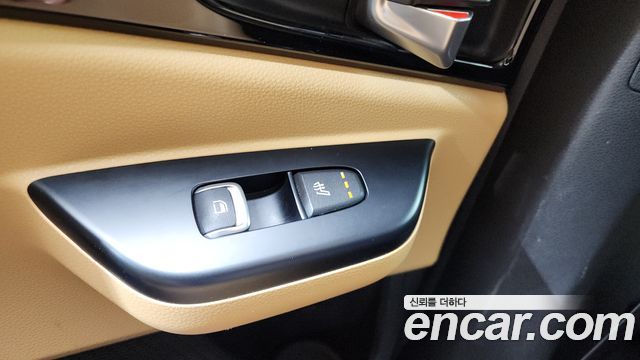 Kia Carnival (IV) Diesel 9-Seater Prestige 2023 — фото 18
