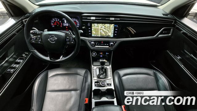 KG Mobility (SsangYong) Beautiful Korando Gasoline 1.5 2WD C5 Plus 2022 — фото 7