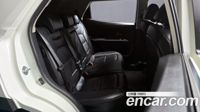 KG Mobility (SsangYong) Beautiful Korando Gasoline 1.5 2WD C5 Plus 2022 — фото 12