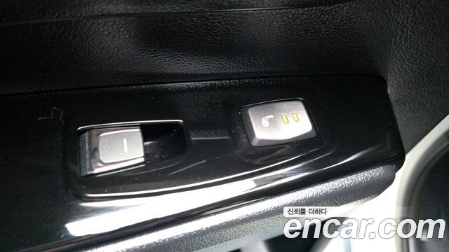 KG Mobility (SsangYong) Beautiful Korando Gasoline 1.5 2WD C5 Plus 2022 — фото 17
