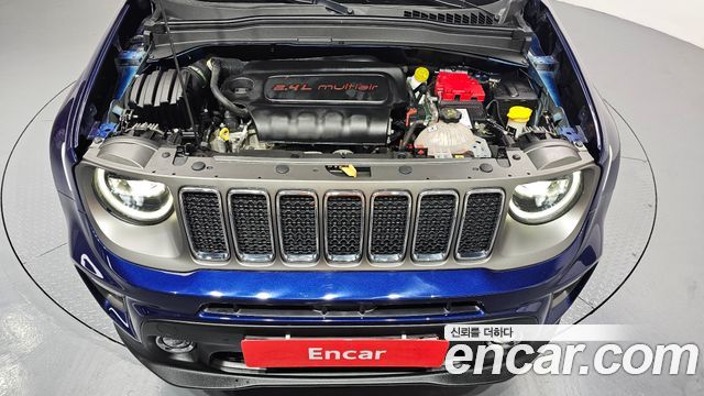 Jeep Renegade 2.4 Limited AWD 2021 — фото 6