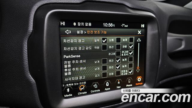 Jeep Renegade 2.4 Limited AWD 2021 — фото 15